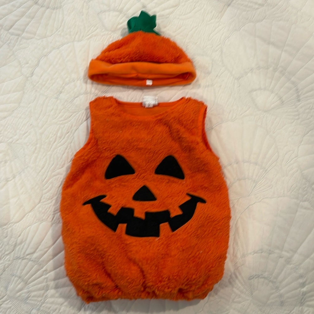 Pumpkin costume
